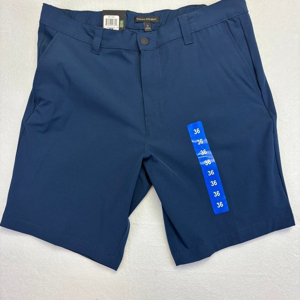 Banana Republic Mens Comfort Flat Front Shorts Navy Blue Stretch Size 36 NEW